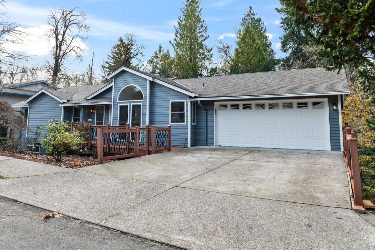 Вилла Tanner Basin Retreat West Linn Экстерьер фото