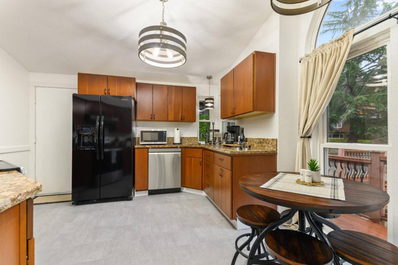 Вилла Tanner Basin Retreat West Linn Экстерьер фото
